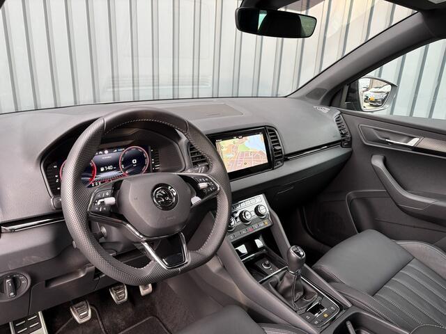 Skoda Karoq 1.5 TSI ACT Sportline Business | Leder | Camera | Adapt. Cruise control | Stoel & Stuur verw. | Prijs Rijklaar!!