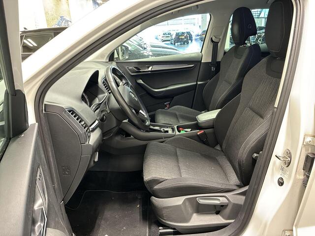 Skoda Karoq 1.5 TSI ACT 150PK DSG Style Business · Camera · Afneembare Trekhaak · Canton Audio · Apple/Android Car Play · Navigatie · Stoelverwarming · 18'' Inch ·