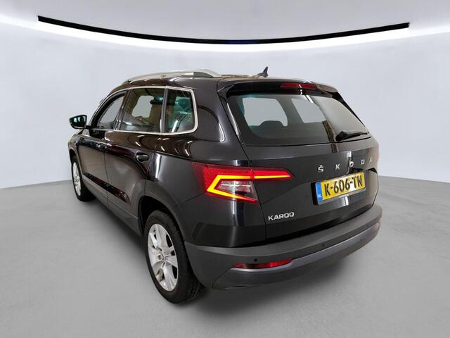Skoda Karoq 1.0 TSI Business Edition Plus / PANODAK/ VARIOFLEX-SYSTEEM/ DIGITAL DASH/ CRUISE/ CLIMATE/ NAVI/ PARK. SENSOREN + CAMERA