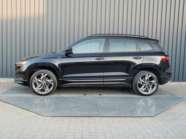 Skoda Karoq 1.5 TSI ACT Sportline Business | Elk. A-klep | 19'' | Camera | Prijs Rijklaar!!