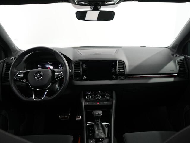 Skoda Karoq 1.5 TSI ACT Sportline Business | Pano | Winterpakket | ACC | Keyless | Camera | Dodehoeksensor |