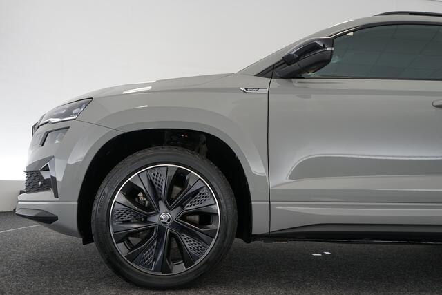 Skoda Karoq 1.5 TSI ACT Sportline Business | Trekhaak | ACC | Winterpakket