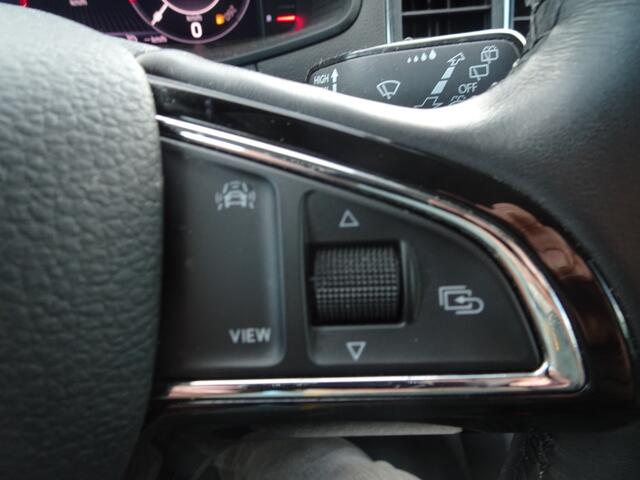 Skoda Karoq 116PK TSI Clever Edition Autom.