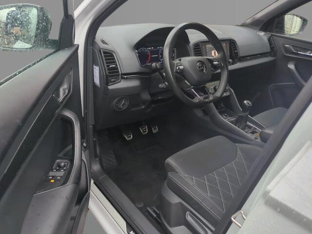 Skoda Karoq 1.5 TSI 150pk Sportline Business / Trekhaak / Elektrische achterklep / Navigatie