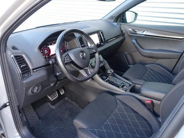 Skoda Karoq 1.5 TSi ACT DSG7 Sportline Business I NL-Auto I Pano I LED I Virtual I