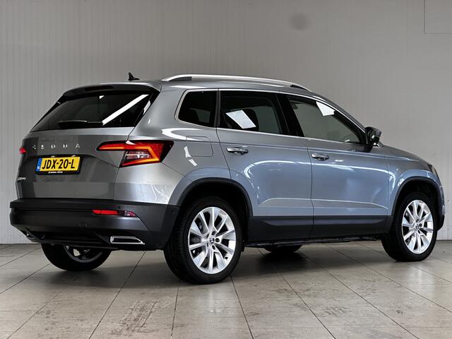 Skoda Karoq 1.5 TSI ACT Business Edition/ Trekhaak/ 150pk/ Virtual Cockpit/ 18'' LMV/ LED Koplampen/ Keyless/ Camera/ Adaptive Cruise/ Apple + Android/ Grootlicht Assist./ DAB+/ Extra getint glas/ PDC V+A/ Dakrails.