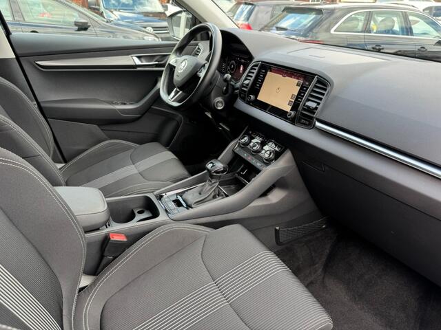 Skoda Karoq 1.5 TSI ACT 150PK DSG Sport Virtual Full-Led Cruise Carplay Trekhaak Keyless