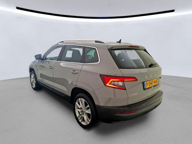Skoda Karoq 1.5 TSI 150pk ACT Business Edition Plus DSG / Panoramadak / Navigatie / Camera / Trekhaak