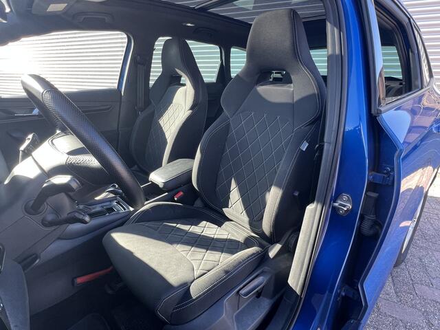 Skoda Karoq 1.5 TSI ACT Sportline Business | Nieuw Binnen! | Stoel Stuurverwarming | Pano | Trekhaak |