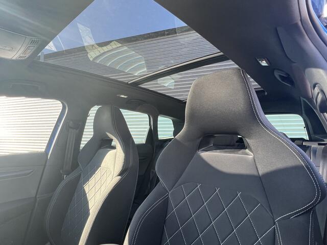 Skoda Karoq 1.5 TSI ACT Sportline Business | Nieuw Binnen! | Stoel Stuurverwarming | Pano | Trekhaak |