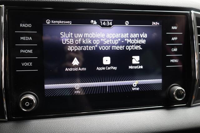 Skoda Karoq 1.0 TSI Business Edition Plus TREKHAAK-ELEC. CAMERA STOELVERWARMING CARPLAY SFEERVERLICHTING DAB NAVI 2xPDC ENZ.