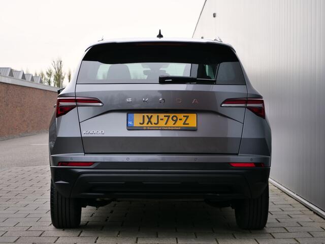 Skoda Karoq 1.5 TSI ACT Business Edition 150 Pk Automaat Apple Carplay / Camera / DAB / PDC