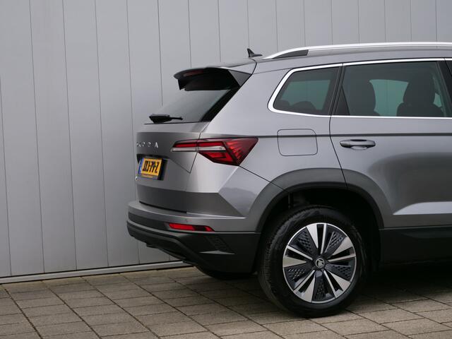 Skoda Karoq 1.5 TSI ACT Business Edition 150 Pk Automaat Apple Carplay / Camera / DAB / PDC
