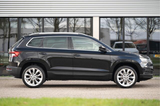 Skoda Karoq 1.5 TSI ACT Style | Trekhaak | ACC | Navi | Camera | Stoelverw.