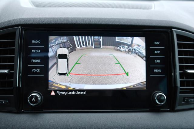 Skoda Karoq 1.5 TSI ACT Sportline Business | Automaat | Adaptive | Pano | Virtual | NL-Auto