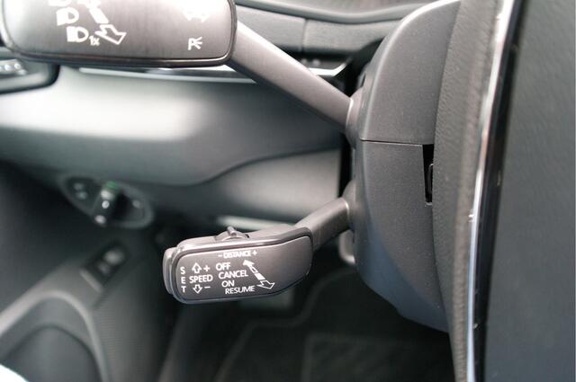 Skoda Karoq 1.5 TSI ACT Sportline Business | Automaat | Adaptive | Pano | Virtual | NL-Auto