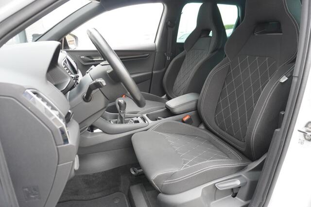 Skoda Karoq 1.5 TSI ACT Sportline Business / Trekhaak / Camera / Navi / Canton Audio