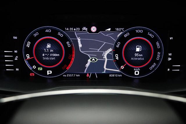 Skoda Karoq 2.0 TSI 4x4 Sportline Business | PANORAMADAK | DAB | APPLE | CAMERA | TREKHAAK | 1900kg TREKGEWICHT