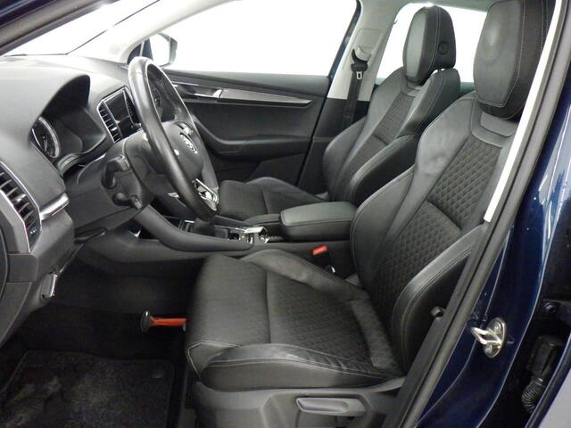 Skoda Karoq 1.0 TSI Business Edition Plus |Pano-dak|Leer|ACC|Stoelverwarming|Trekhaak!