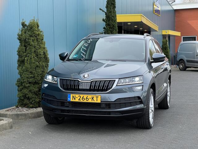 Skoda Karoq 1.5 TSI DSG AUT. 150PK! Style NAV.VIA.CARPLAY/ANDROID | TREKH | CRUISE | STOELVERW | LED | ECC | PDC | LMV