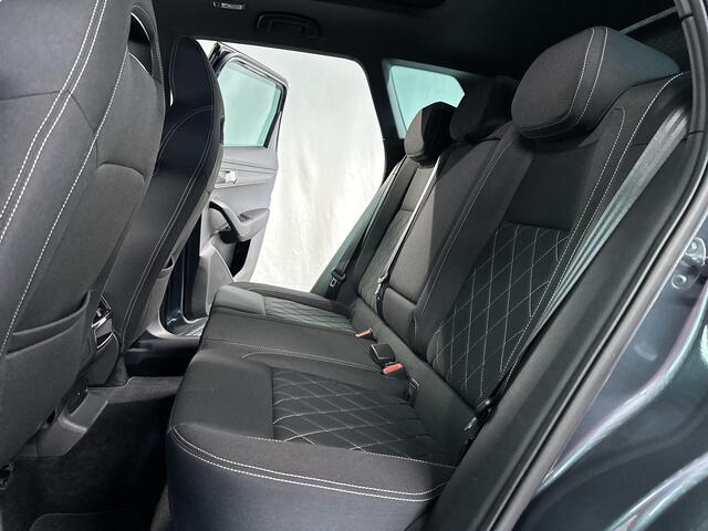 Skoda Karoq 1.5 TSI ACT Sportline Business Automaat | Trekhaak | Pano