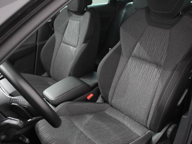 Skoda Karoq 1.5 TSI 150pk Automaat Style Climate Control Cruise Control LED Lichtmetalen velgen Navigatie Apple Carplay/ Android Auto Keyless