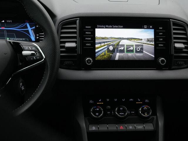 Skoda Karoq 1.5 TSI 150 pk DSG ACT Sportline | Panoramadak | Matrix LED | Achteruitrijcamera | Elektrische achterklep | Stuur-/stoelverwarming