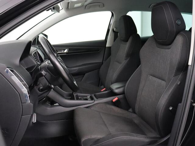 Skoda Karoq 1.5 TSI Business Edition Plus | Stoelverwarming | Adaptive cruise | Camera | Achterbankverwarming | Carplay | Navigatie | Full LED | Virtual Cockpit | Climate control | Bluetooth