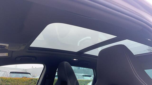 Skoda Karoq 1.5 TSI ACT Sportline Business