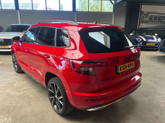 Skoda Karoq 1.5 TSI SPORTLINE / Trekhaak / 19inch / Camera