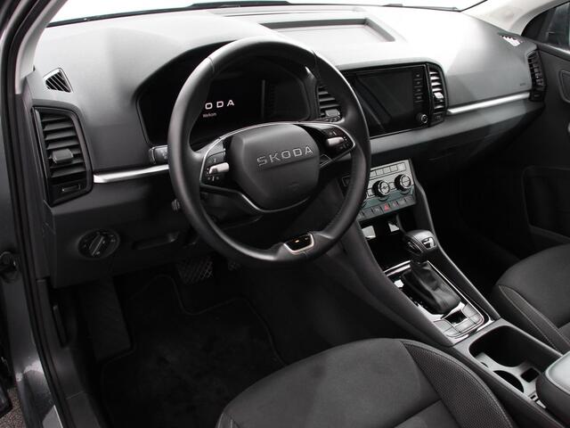 Skoda Karoq 1.5 TSI 150pk Automaat Selection Navigatie Apple Carplay/Android Auto Camera Parkeer sensoren Adaptive Cruise Control Lichtmetalen Velgen Digitale Cockpit