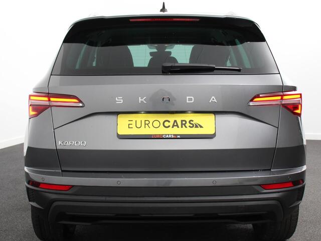 Skoda Karoq 1.5 TSI 150pk Automaat Selection Navigatie Apple Carplay/Android Auto Camera Parkeer sensoren Adaptive Cruise Control Lichtmetalen Velgen Digitale Cockpit