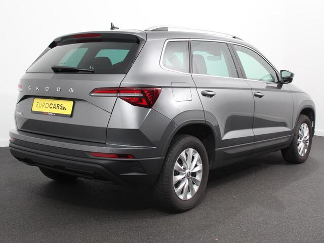 Skoda Karoq 1.5 TSI 150pk Automaat ACT Ambition Navigatie Android Auto / Apple Carplay Climate Control Camera Parkeer sensoren Lichtmetalen Velgen Dab Digitale Cockpit Keyless Start Led Cruise Control Adaptive