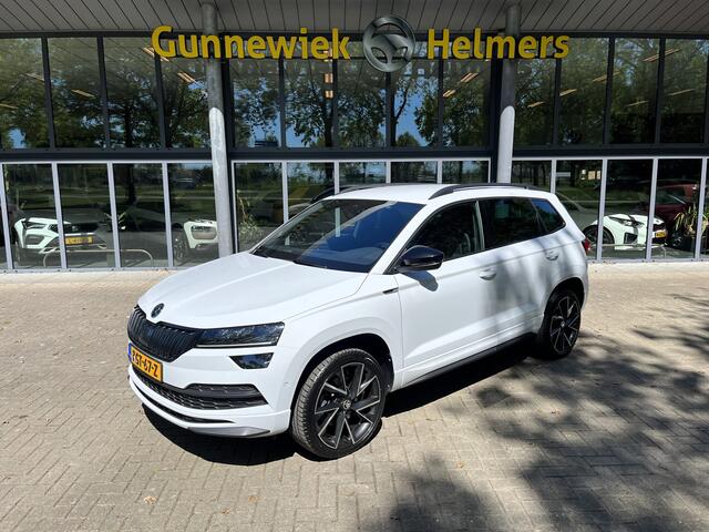 Skoda Karoq 1.5 TSI ACT Sportline Business | ACC | CAM | CARPLAY | CLIMA | KEYLESS | NAVI | PDC V&A | STOELVERW. | TREKHAAK