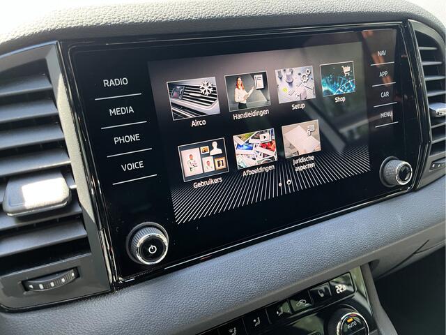 Skoda Karoq 1.5 TSI ACT Sportline Business | ACC | CAM | CARPLAY | CLIMA | KEYLESS | NAVI | PDC V&A | STOELVERW. | TREKHAAK