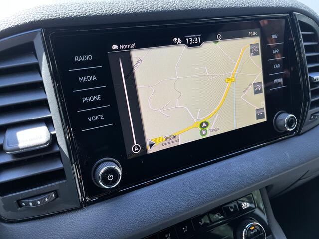 Skoda Karoq 1.5 TSI ACT Sportline Business | ACC | CAM | CARPLAY | CLIMA | KEYLESS | NAVI | PDC V&A | STOELVERW. | TREKHAAK