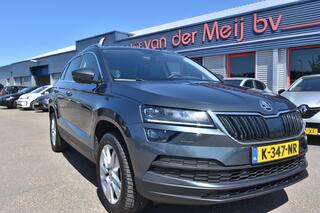 skoda-karoq-1.0-tsi-business-editio