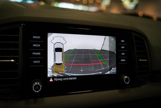 Skoda Karoq 1.5 TSI Sportline|Unieke stand!|Pano dak|Carplay|Camera|Virtual