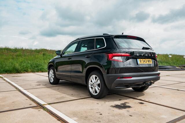Skoda Karoq 1.5 TSI ACT Style | TREKHAAK | CAMERA | SUNSET | 17" LM VELG | ALL SEASON BANDEN
