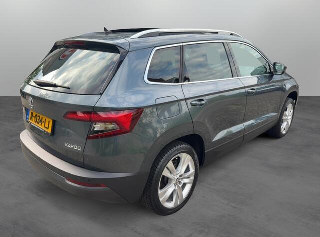 Skoda Karoq 1.0 TSI Style Business Panoramadak