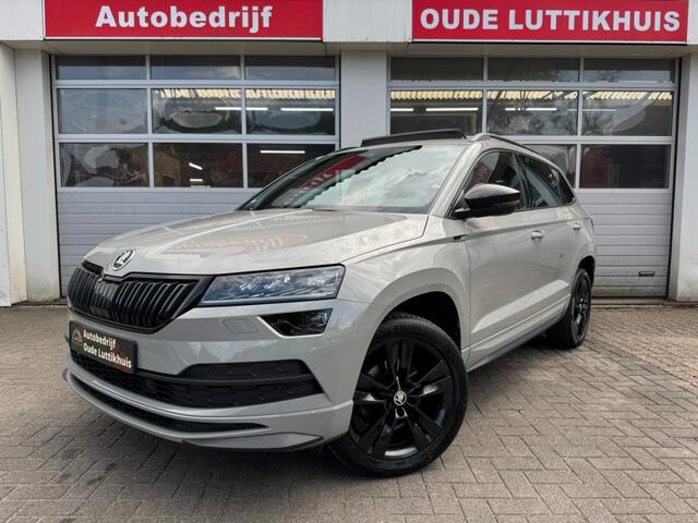 Skoda Karoq 1.5TSI ACT 150PK DSG Sportline Pano Camera ACC Keyless Navi Trekhaak