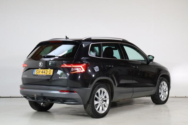 Skoda Karoq 1.5 TSI ACT Ambition Business | Leder | Trekhaak | Cruise | Camera