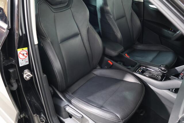 Skoda Karoq 1.5 TSI ACT Ambition Business | Leder | Trekhaak | Cruise | Camera