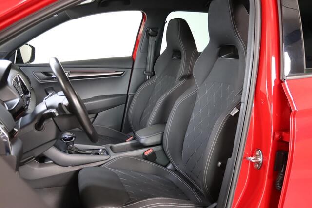 Skoda Karoq 1.5 TSI ACT Sportline Business Sportstoelen, Cruise Control, Bluetooth, Apple CarPlay/Android Auto, Stoelverwarming