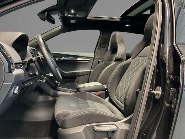 Skoda Karoq 1.5 TSI 150pk DSG ACT Sportline Business · Panoramadak · Camera · Keyless · Matrix LED · Apple/Android Car Play · Stoelverwarming ·