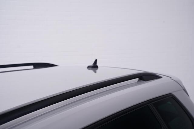 Skoda Karoq 1.5 TSI ACT Sportline Business NAP Camera Wegklapbare trekhaak Appple Carplay Stuur- en stoelverwarming v+a