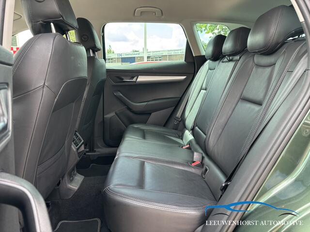 Skoda Karoq 1.0 TSI Ambition AUTOMAAT, elek. a.klep, leer, standkachel, UNIEKE kleur