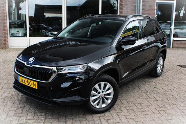 Skoda Karoq 1.5 TSI ACT Sportline Business LED, Carplay, Keyless, Cruise, Climate, Achteruitrijcamera, Stoelverwarming, Stuurverwarming, Navi, 16" LMV