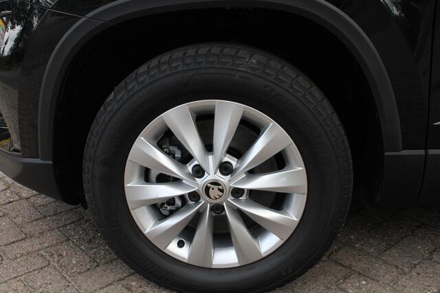 Skoda Karoq 1.5 TSI ACT Sportline Business LED, Carplay, Keyless, Cruise, Climate, Achteruitrijcamera, Stoelverwarming, Stuurverwarming, Navi, 16" LMV