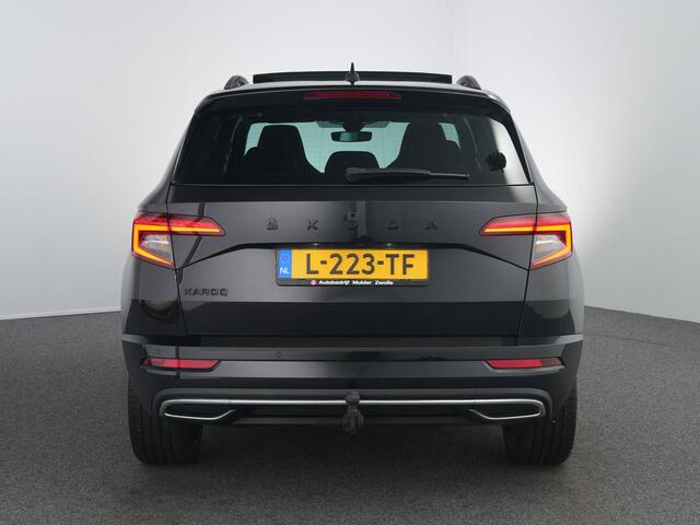 Skoda Karoq 1.5 TSI ACT Sportline Business | Pano | Zwenkhaak | Winterpakket | Camera | ACC |